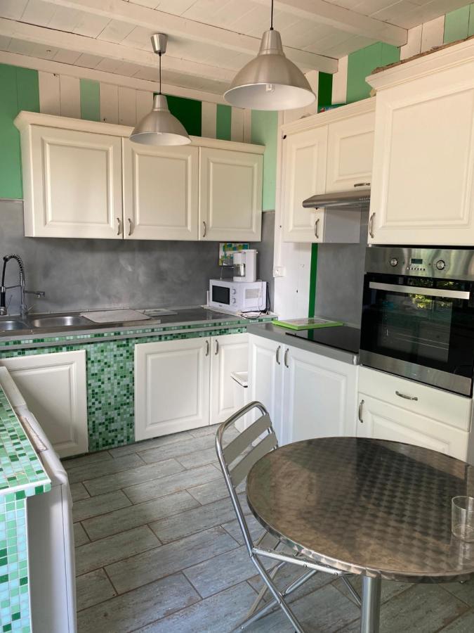 Chambres Privees Dans Maison Avec Grand Parc Et Piscine Proche Via Rhona Andancette ภายนอก รูปภาพ